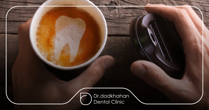 چه چیزی باعث تغییر رنگ کامپوزیت میشود؟